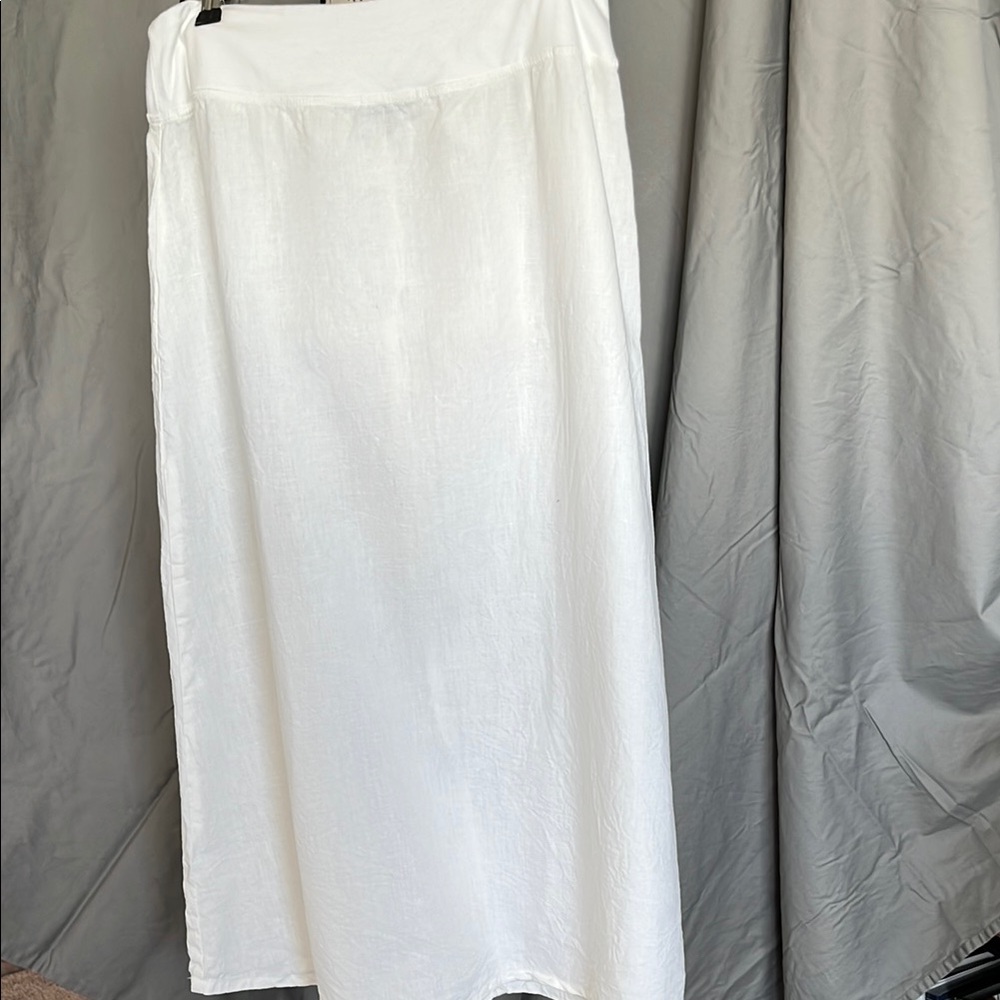 Cut Loose White Linen Maxi Skirt